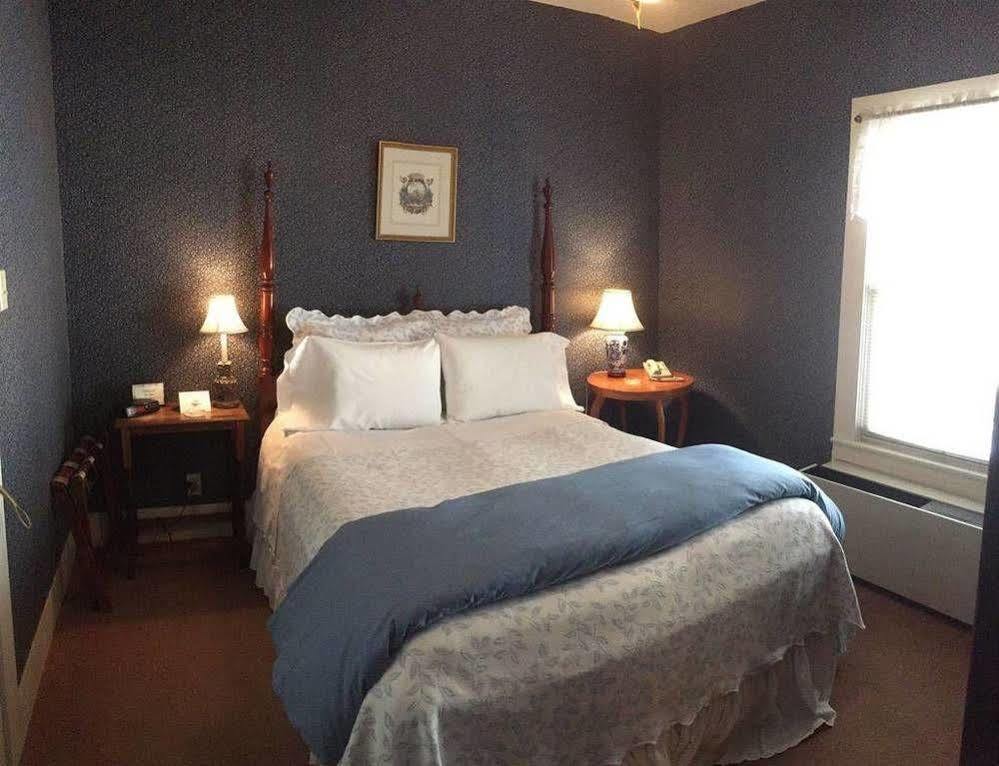 Inn On The River Glen Rose Εξωτερικό φωτογραφία