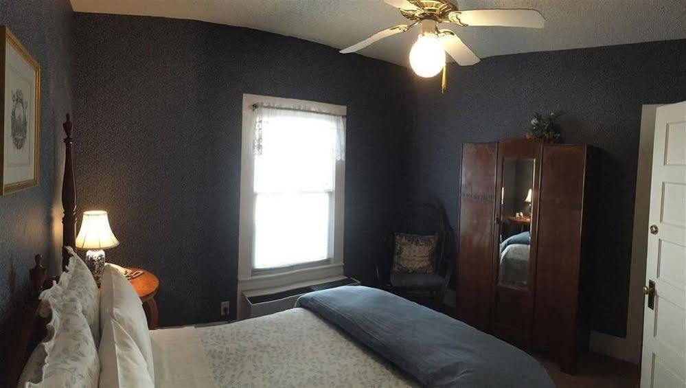 Inn On The River Glen Rose Εξωτερικό φωτογραφία