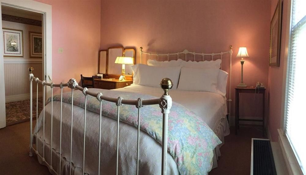 Inn On The River Glen Rose Εξωτερικό φωτογραφία